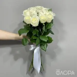 Белые розы Россия"Аваландж"
